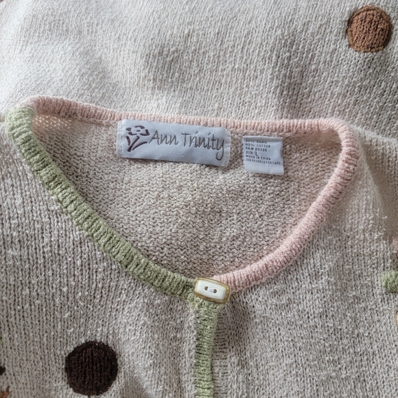 Vintage AnnTrinity Womens Cream Leaf Embroidered Cardigan/Jacket Sweater Knited - Picture 8 of 11